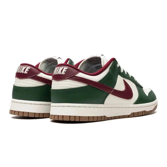 Ar Jordn Dunk Low Retro "Gorge Green / Team Red" Shoes